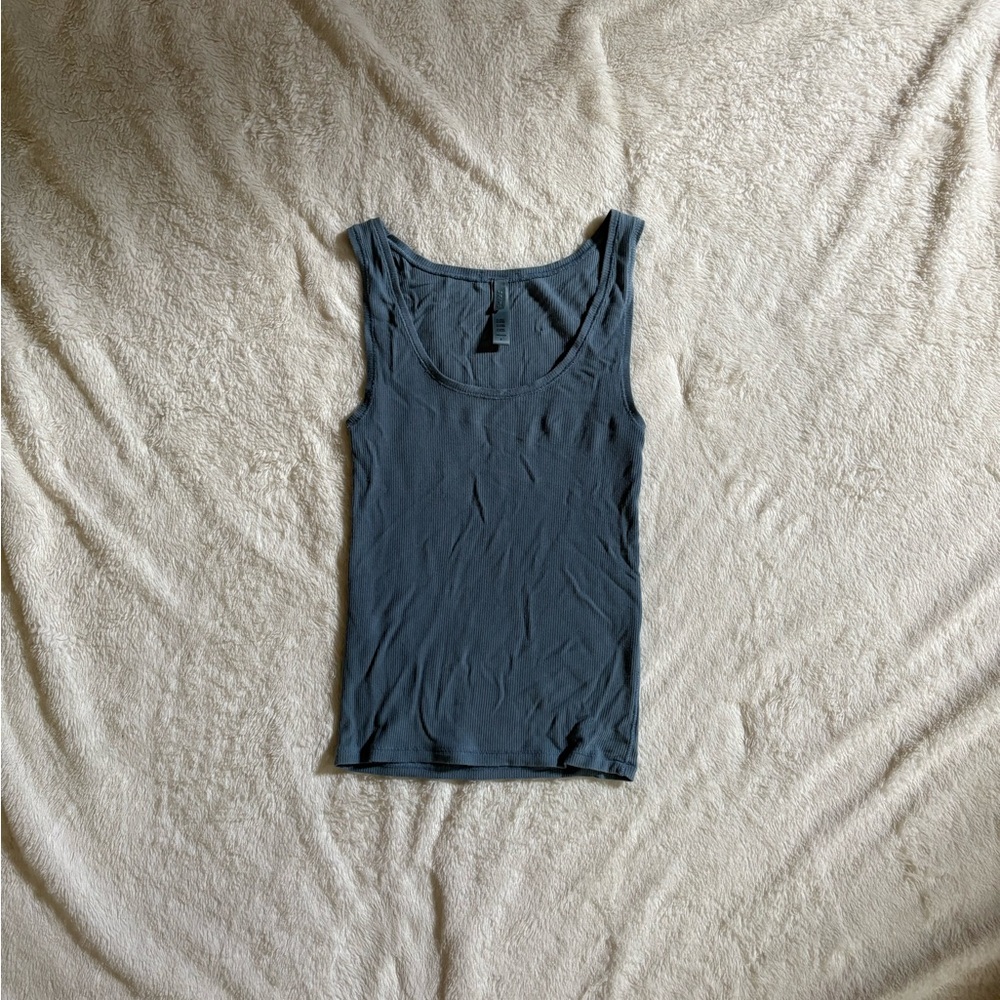 skims ribbed tank